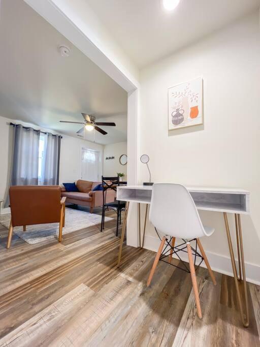 Апартаменти 2Br Cedar Lane Road Retreat At Swamp Rabbit Trail! Грінвілл Екстер'єр фото
